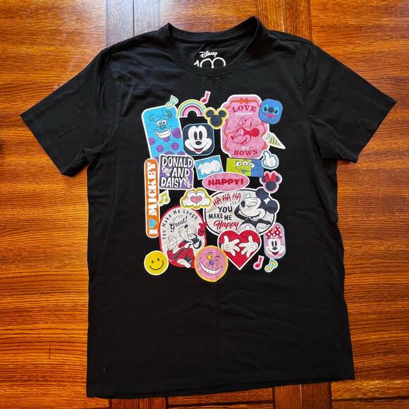 Disney 100 Years Black Retro Icons Short Sleeve T-Shirt Size Medium Mickey - Picture 3 of 7